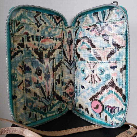 Sakroots,Mini Teal Studded Wristlett/Crossbody Wallet/Phone Organizer. - Picture 4 of 6